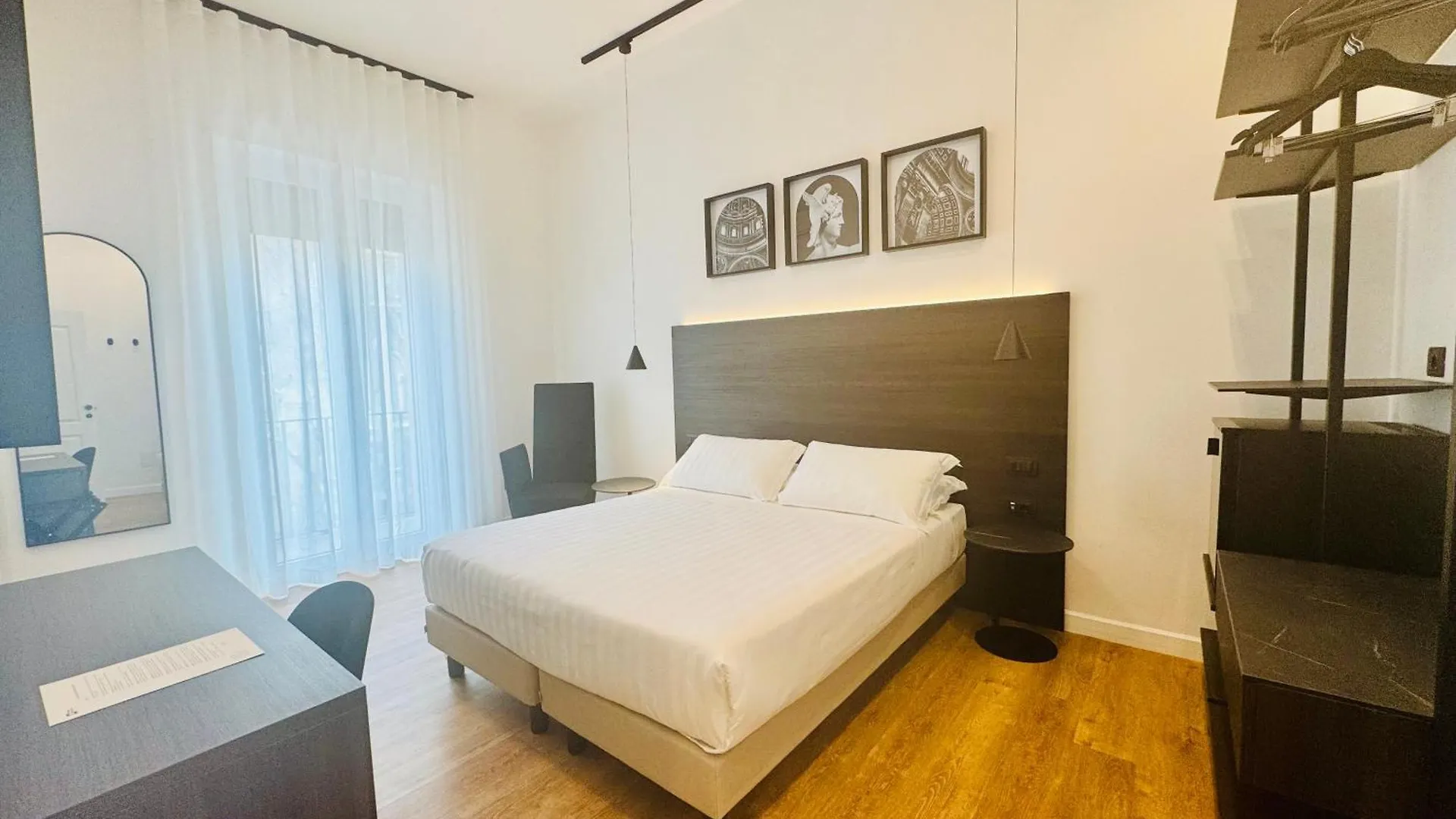 Museum Hospitality - Vatican Apartments Rome 0*,  Italy